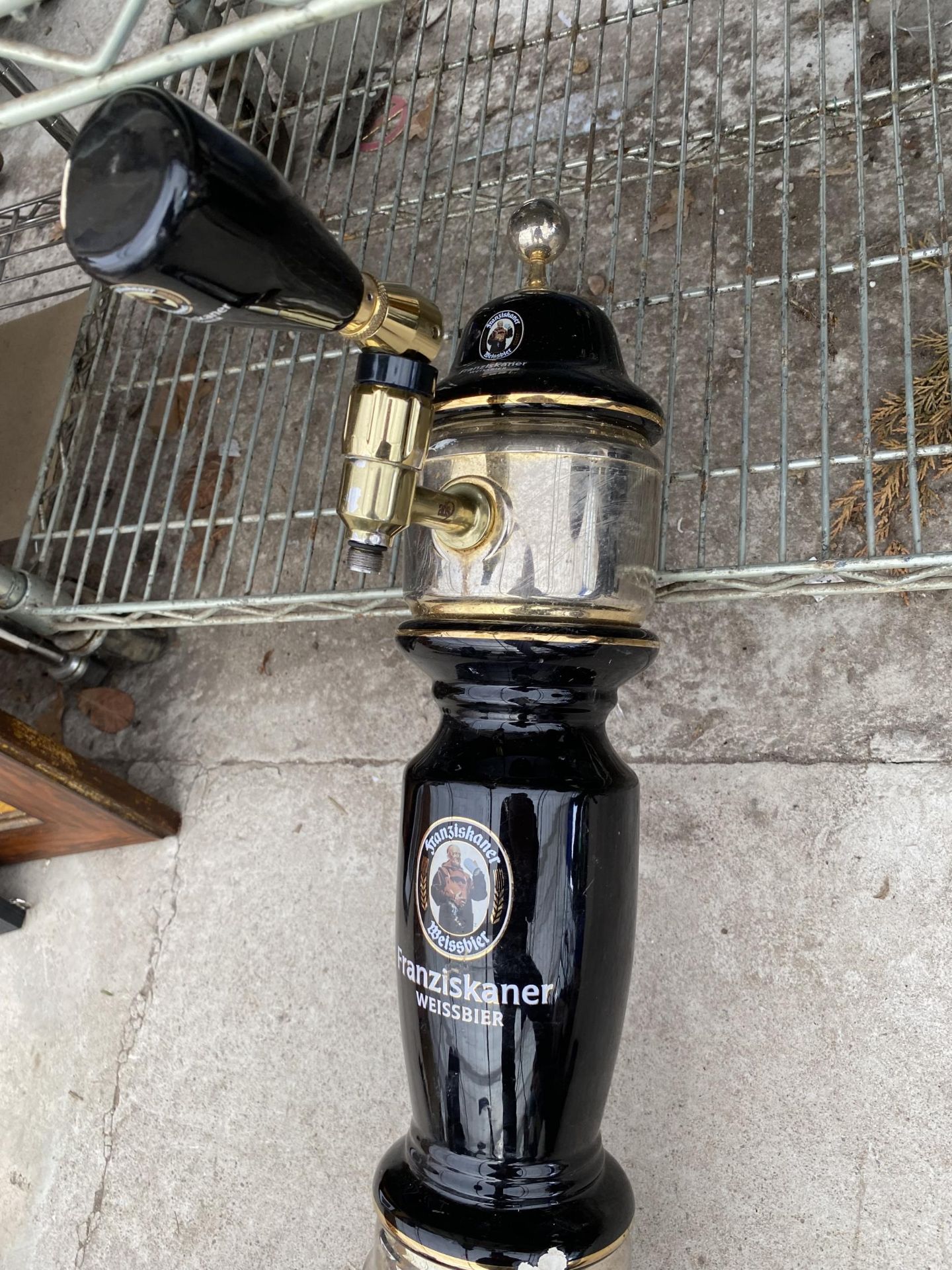 A CERAMIC 'FRANZISKANER WEISSBIER' BEER PUMP - Image 2 of 4