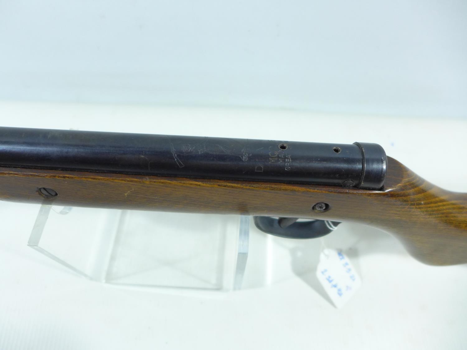 A DIANA MOD 16 .177 CALIBRE AIR RIFLE, 30.5CM BARREL, TOTAL LENGTH 83CM - Image 4 of 5