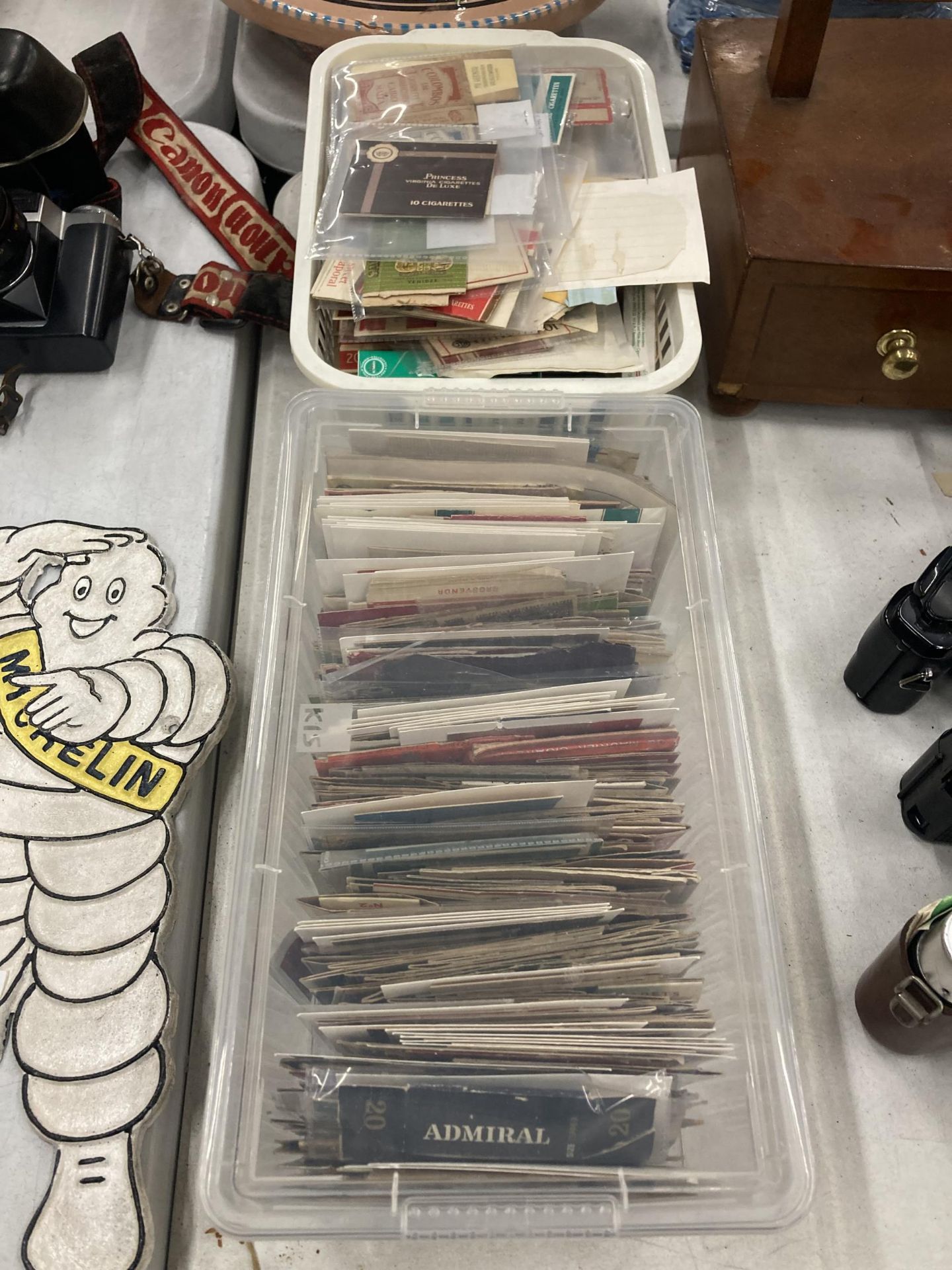 A LARGE QUANTITY OF VINTAGE EMPTY CIGARETTE PACKETS