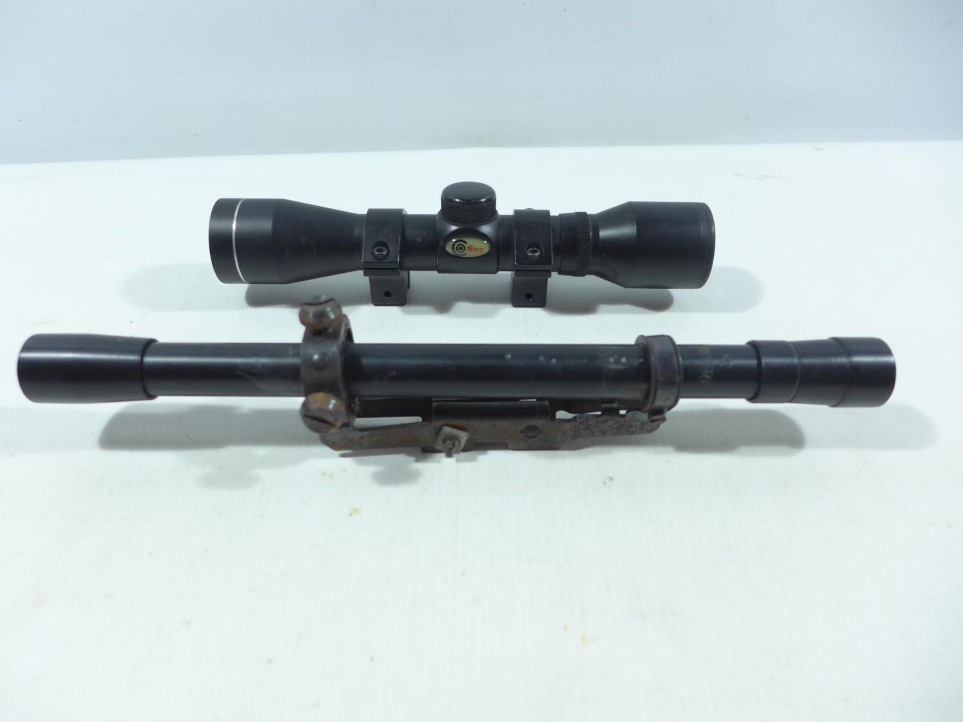 AN SMK 4X32 TELESCOPIC SIGHT AND A DIANA SIGHT (2)