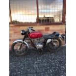 A 1966 GILERA 124, OHV 4 SPEED, PROJECT, STARTED AND RUN UP TO TEMPERATURE LAST WEEK. NO KNOCKS,