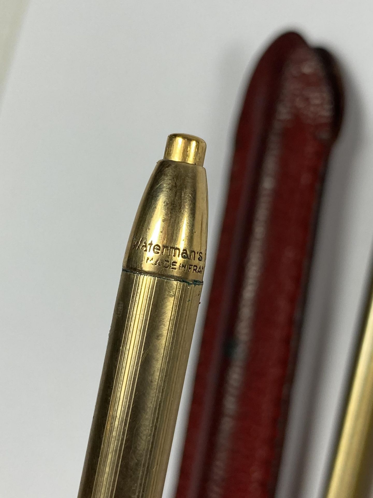 A GROUP OF FOUR VINTAGE GOLD PLATED PROPELLING PENCILS TO INCLUDE WATERMAN EXAMPLE - Image 2 of 2
