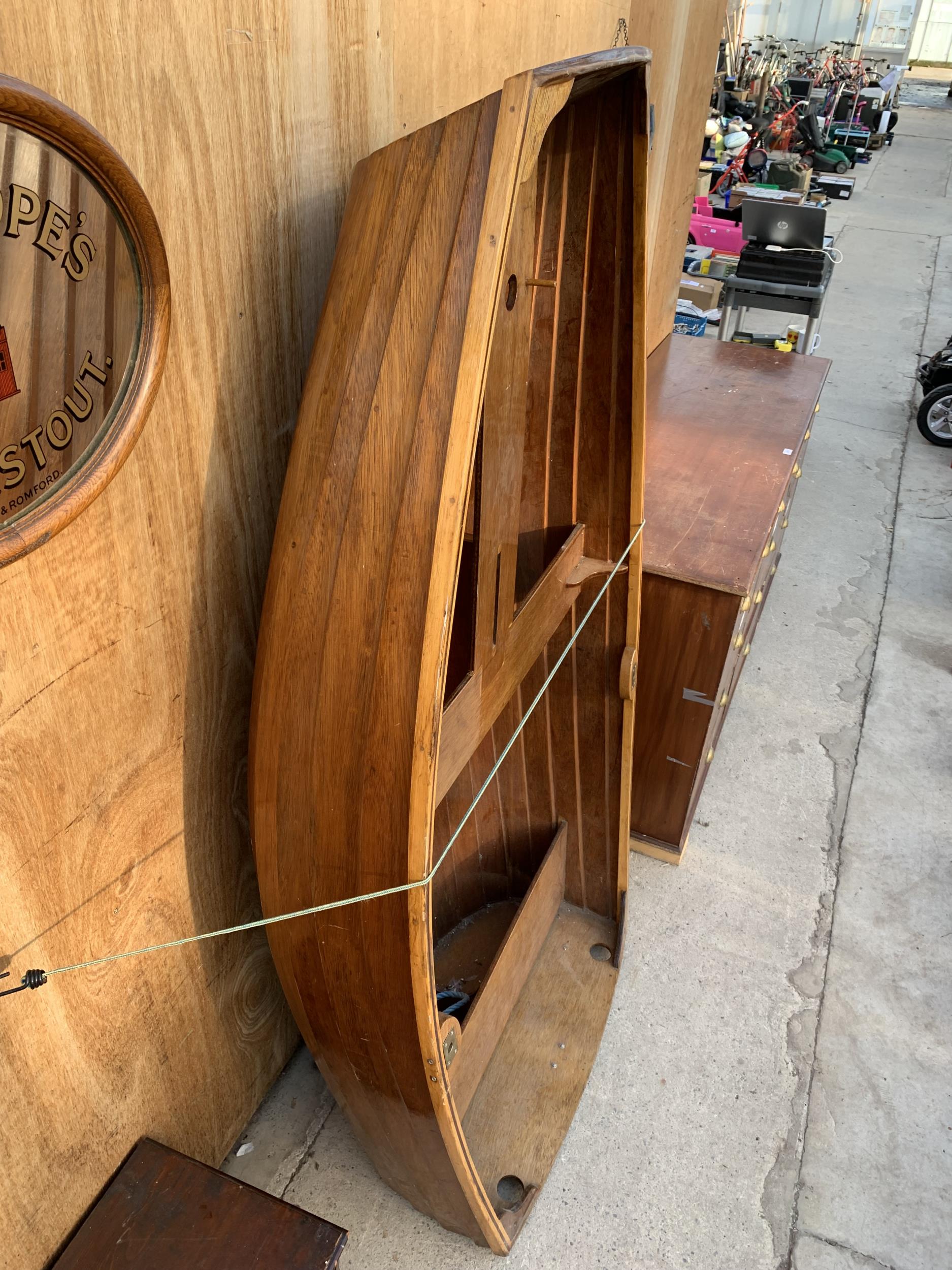 A VINTAGE HARD WOOD ROWING BOAT WITH INTERNAL SEATING (L:187CM W:107CM) - Image 2 of 6