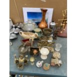 AN ASSORTMENT OF ITEMS TO INCLUDE JUGS, VASES AND DESK TIDIES ETC