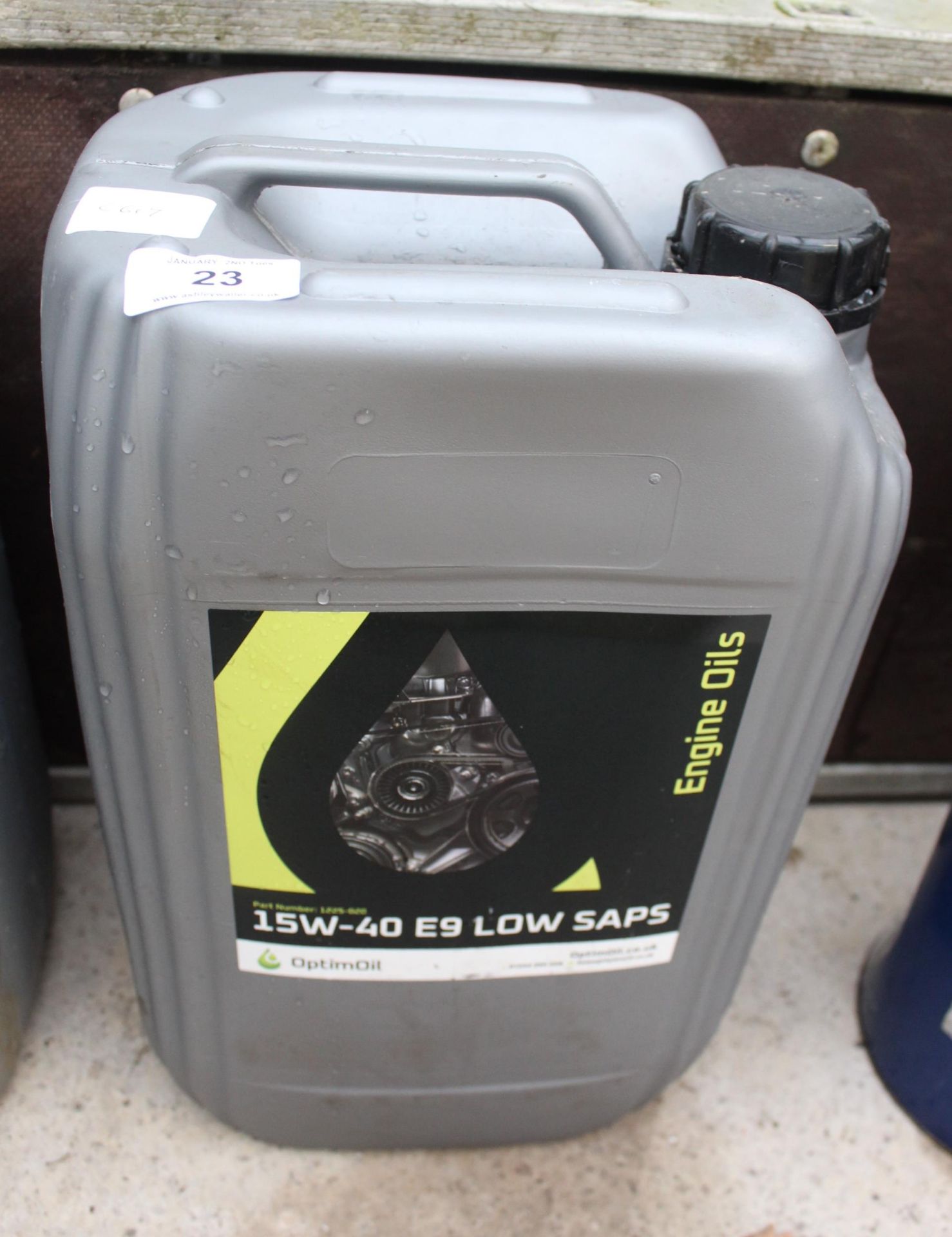 A 20 LITRE DRUM OF ENGINE OIL NO VAT