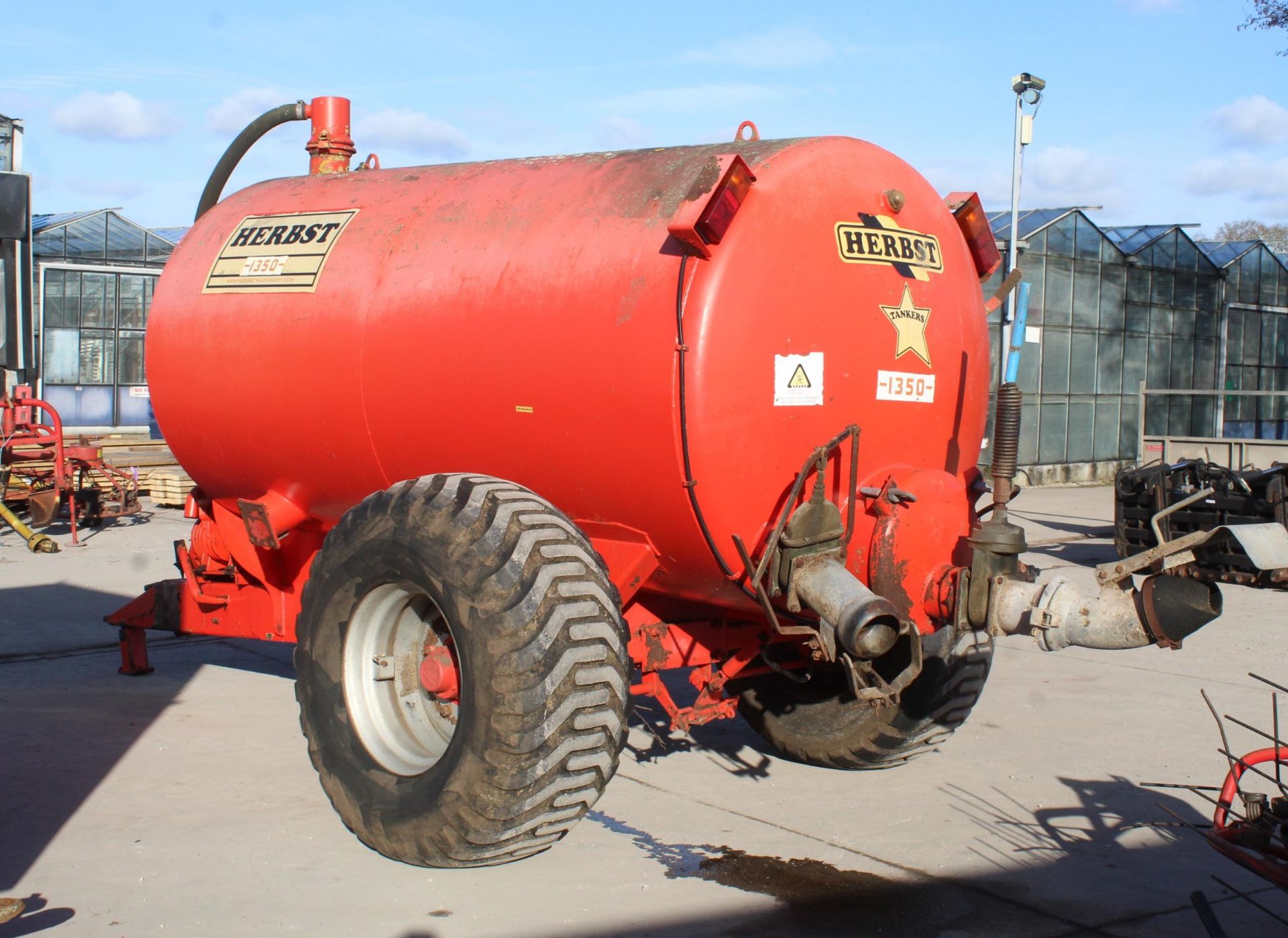 HERBST 1350 GALLON SLURRY TANK PTO IN THE PAY OFFICE (Retirement Sale) + VAT - Image 3 of 3