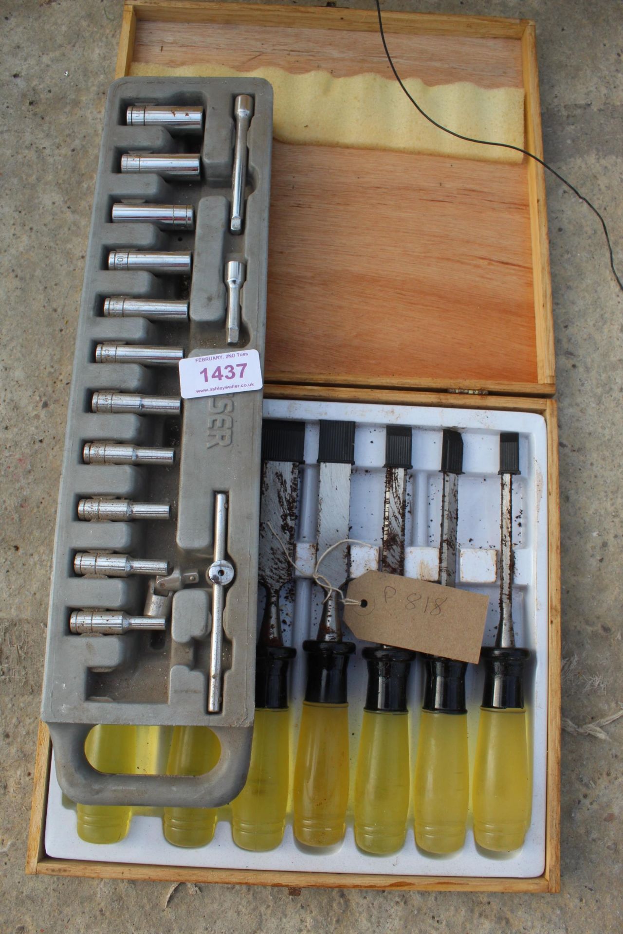 BOX OF CHISELS AND SOCKETS NO VAT
