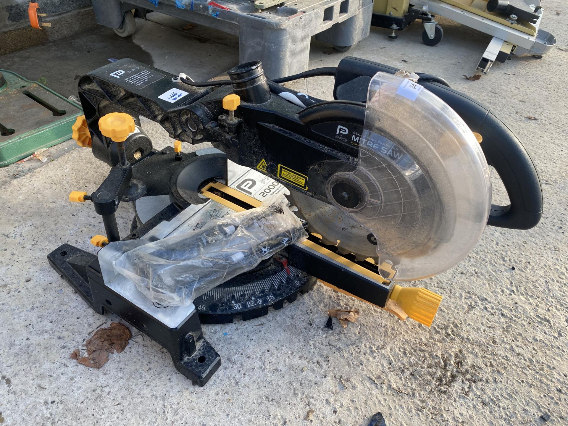 A PRO 250MM SLIDE COMPOUND MITRE SAW NO VAT