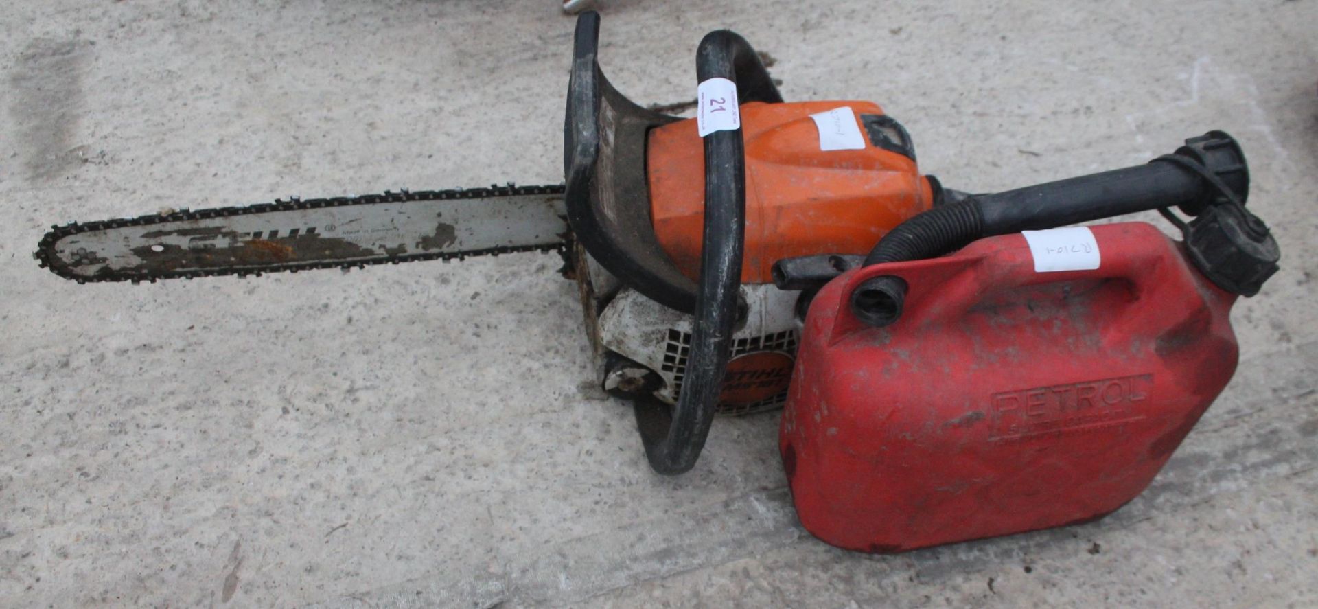 A STIHL M5181 CHAINSAW & FUEL CAN NO VAT