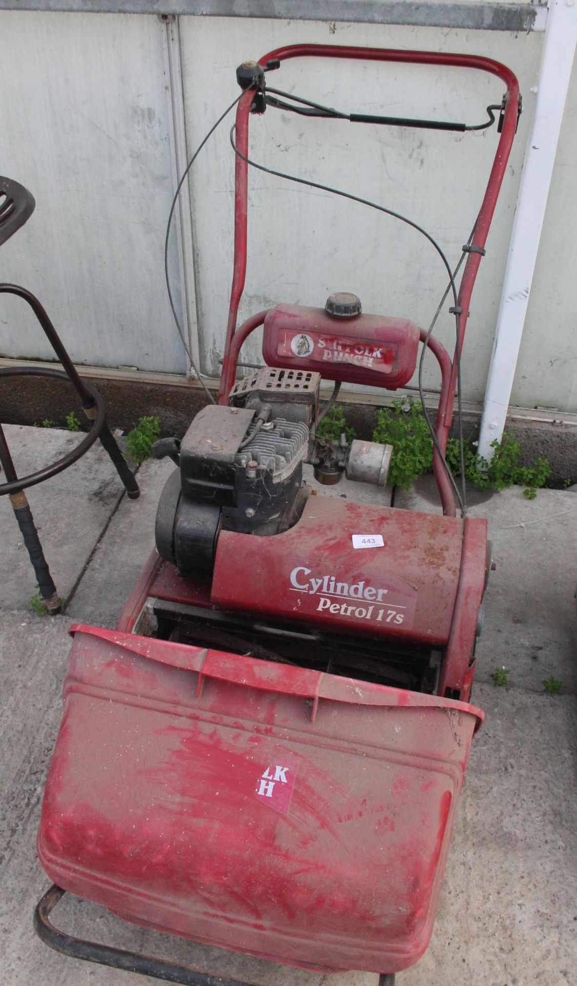 SUFFOLK PUNCH CYLINDER PETROL 175 LAWN MOWER NO VAT