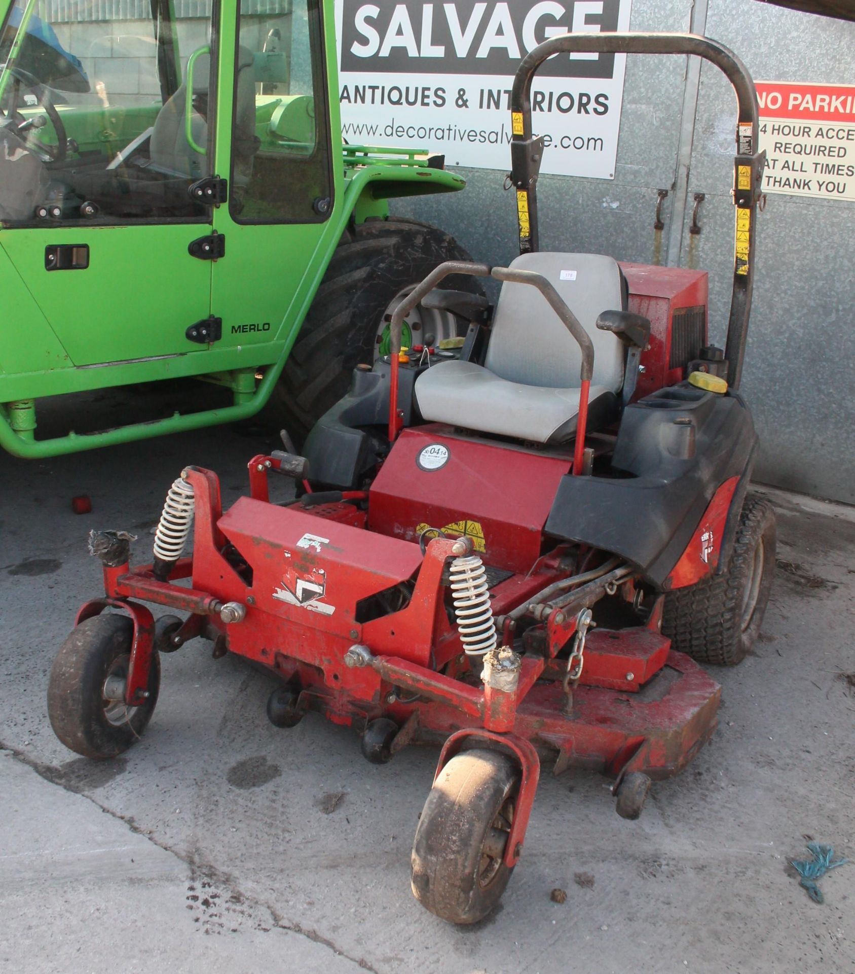 FERRIS ZERO TURN MOWER - PLUS VAT