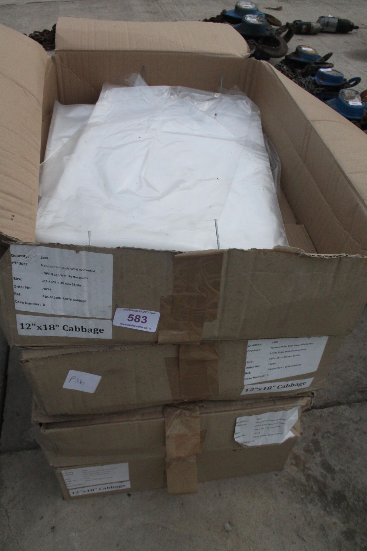 4 BOXES OF NEW CABBAGE BAGS 12 X 18 + VAT