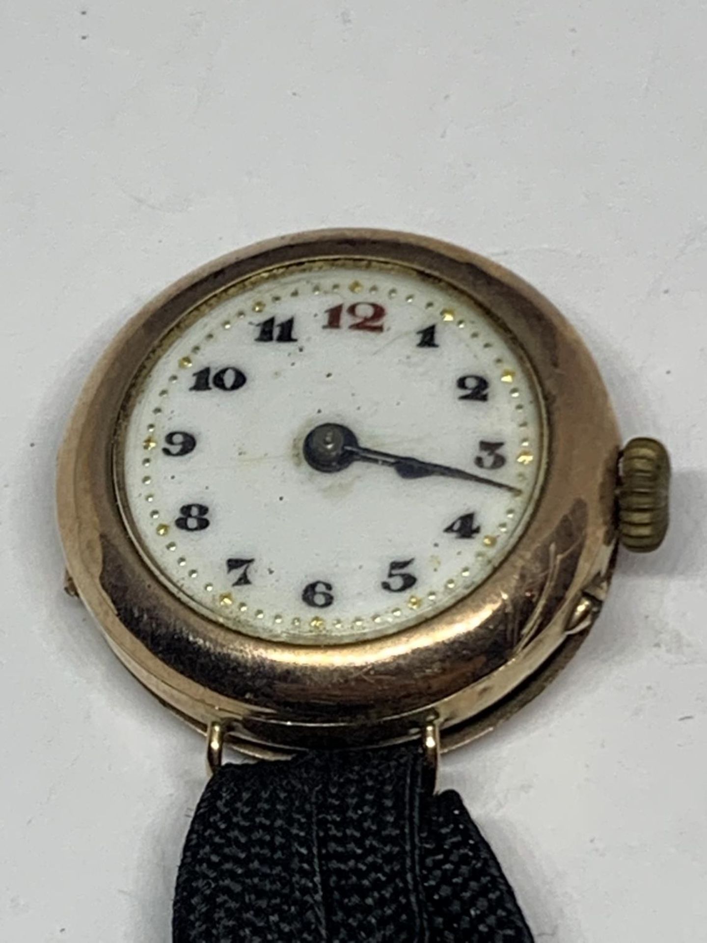 A VINTAGE SWISS 9CT YELLOW GOLD CASED LADIES WATCH, A/F - Image 2 of 4