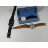 A GROUP OF THREE WATCHES - VINTAGE BOXED ROTARY, ETIENNE DATE WATCH AND RETRO SOLAR WATCH