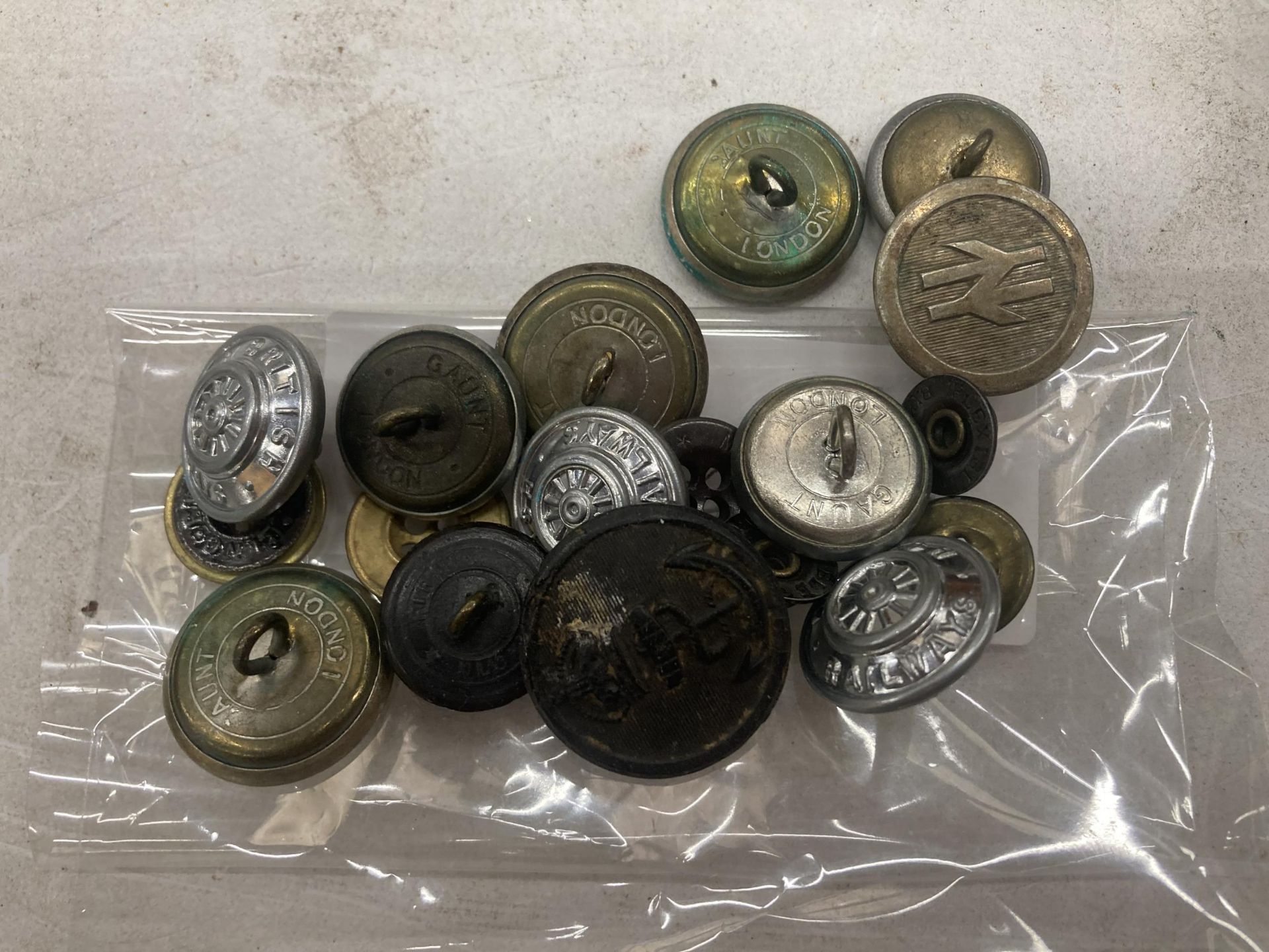 A QUANTITY OF BRITISH RAIL BUTTONS