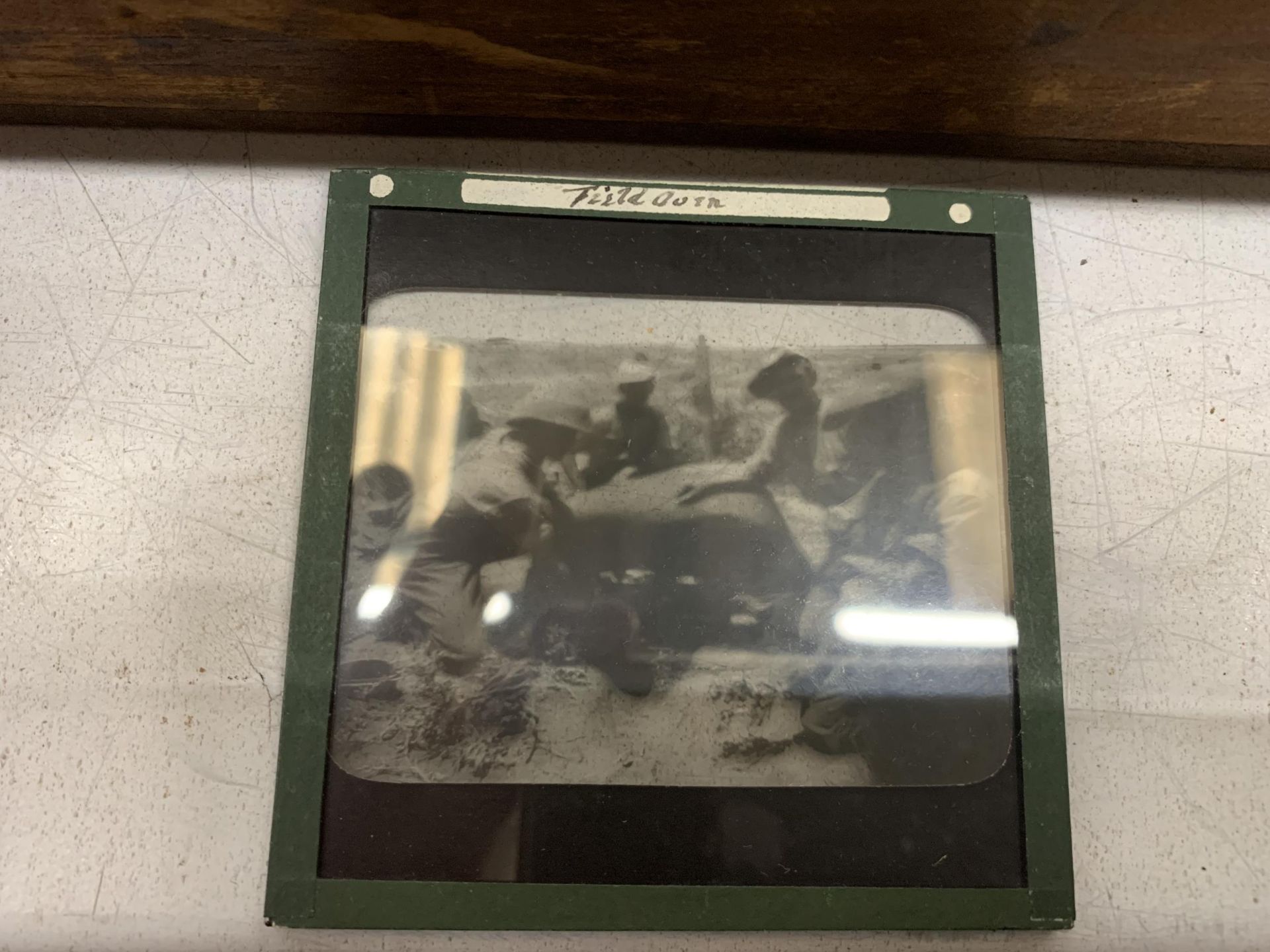 TWO BOXES CONTAINING SIXTY-FOUR BLACK AND WHITE PHOTOGRAPHIC SLIDES RELATING TO THE BOER WAR - Image 4 of 5