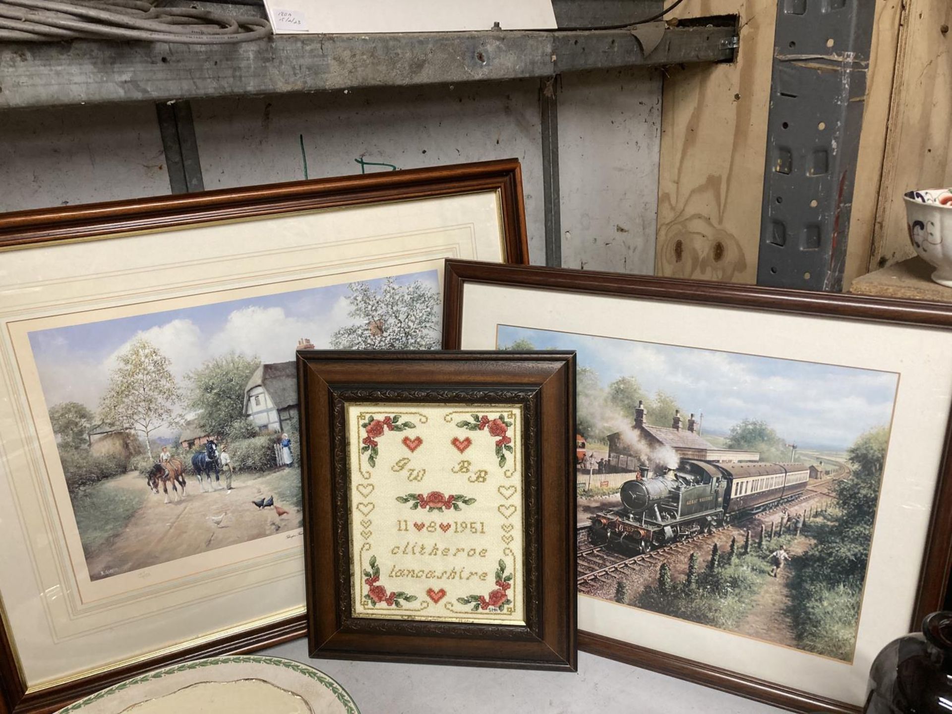 TWO FRAMED PRINTS TO INCLUDE A GREAT WESTERN STEAM ENGINE AND 'TILLINGTON FARM' PLUS A TAPESTRY '