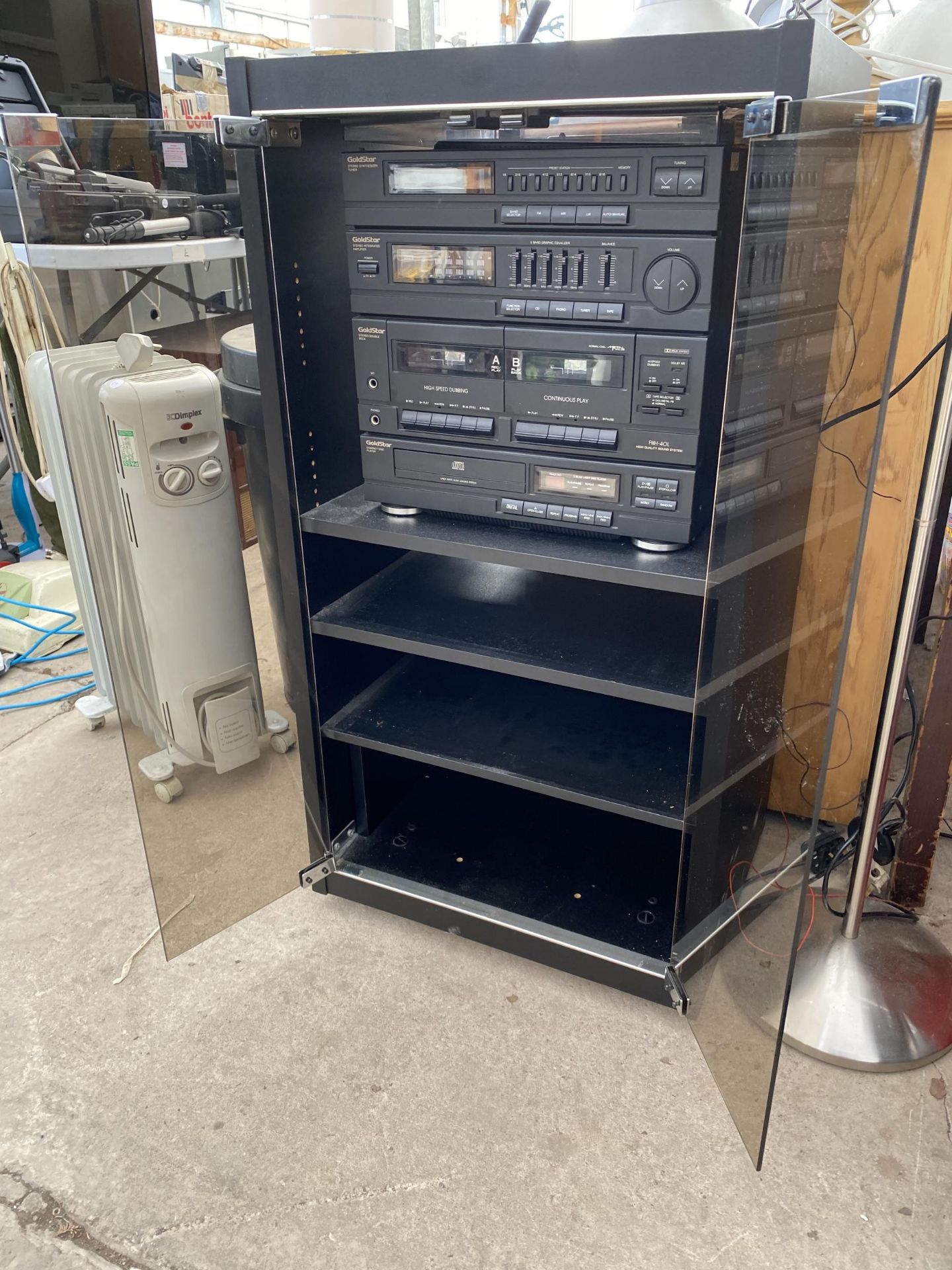 A MEDIA UNIT WITH A GOLDSTAR STEREO SYSTEM - Image 2 of 4