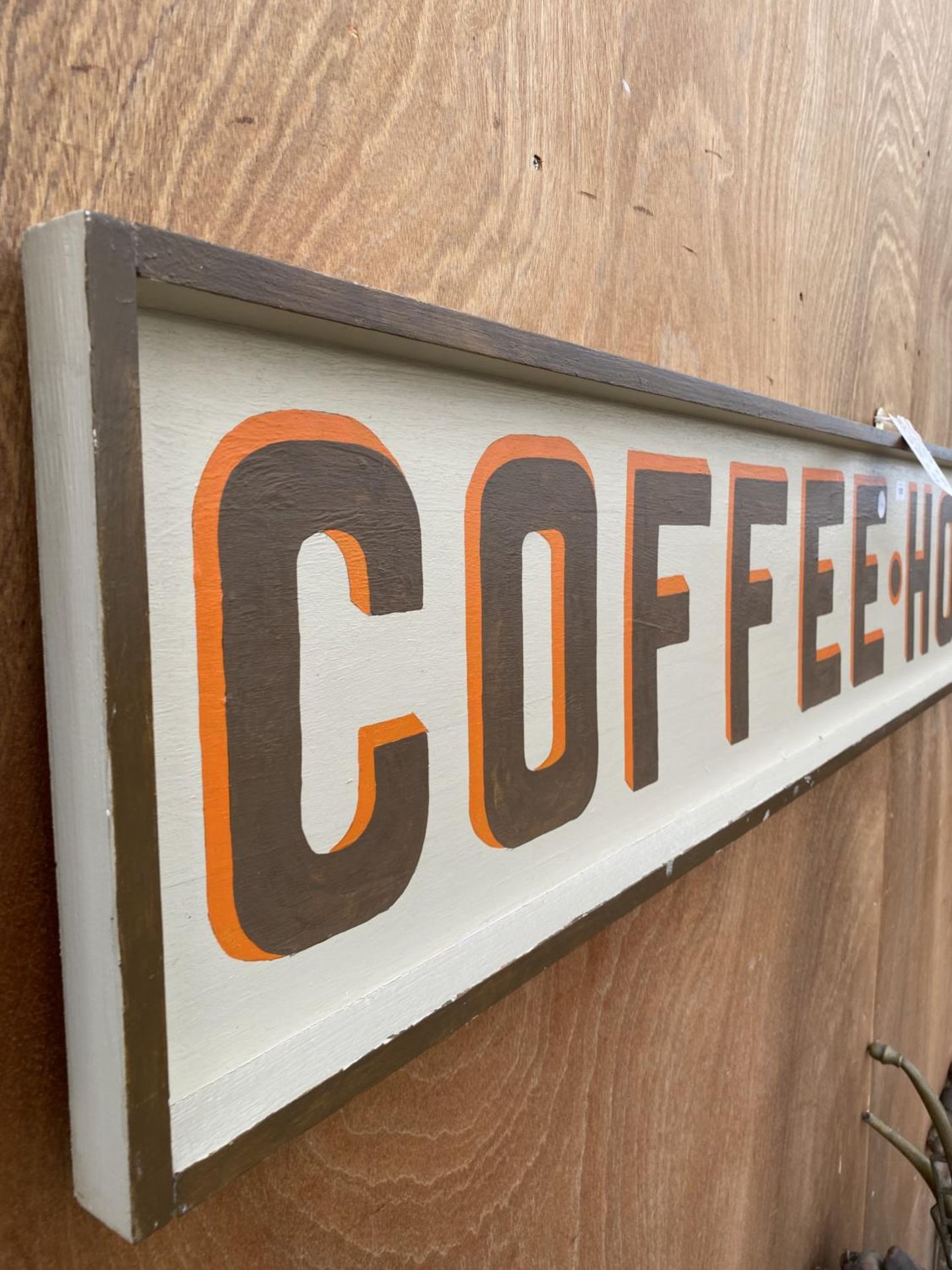 A WOODEN HAND PAINTED 'COFFEE-HOUSE' SIGN (190CM x 30CM) - Image 2 of 2