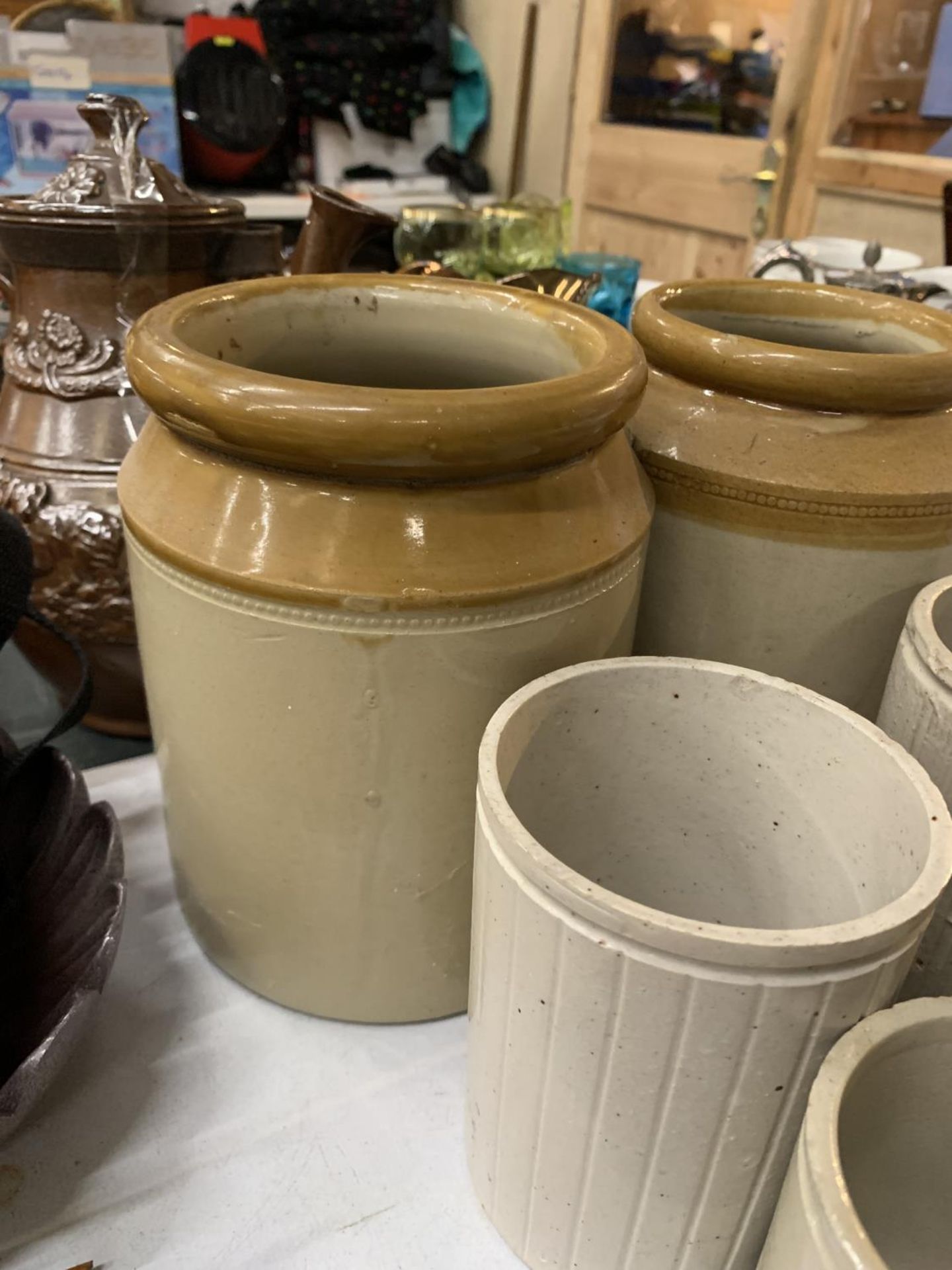 A QUANTITY OF STONEWARE POTS - Image 3 of 3