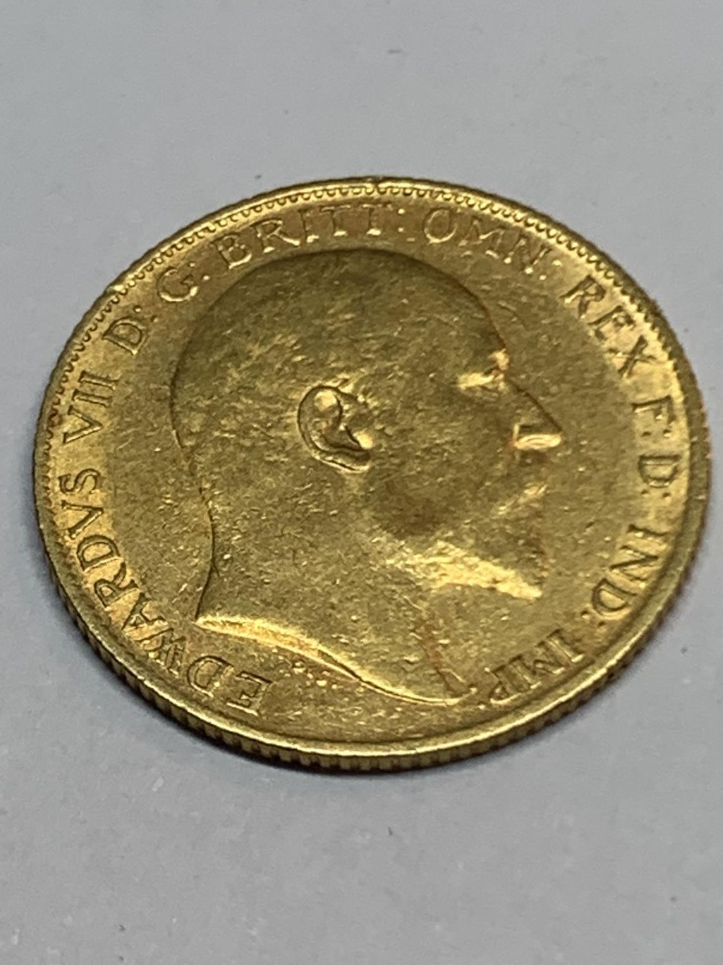 AN EDWARD VII 1904 GOLD HALF SOVEREIGN - Image 2 of 2
