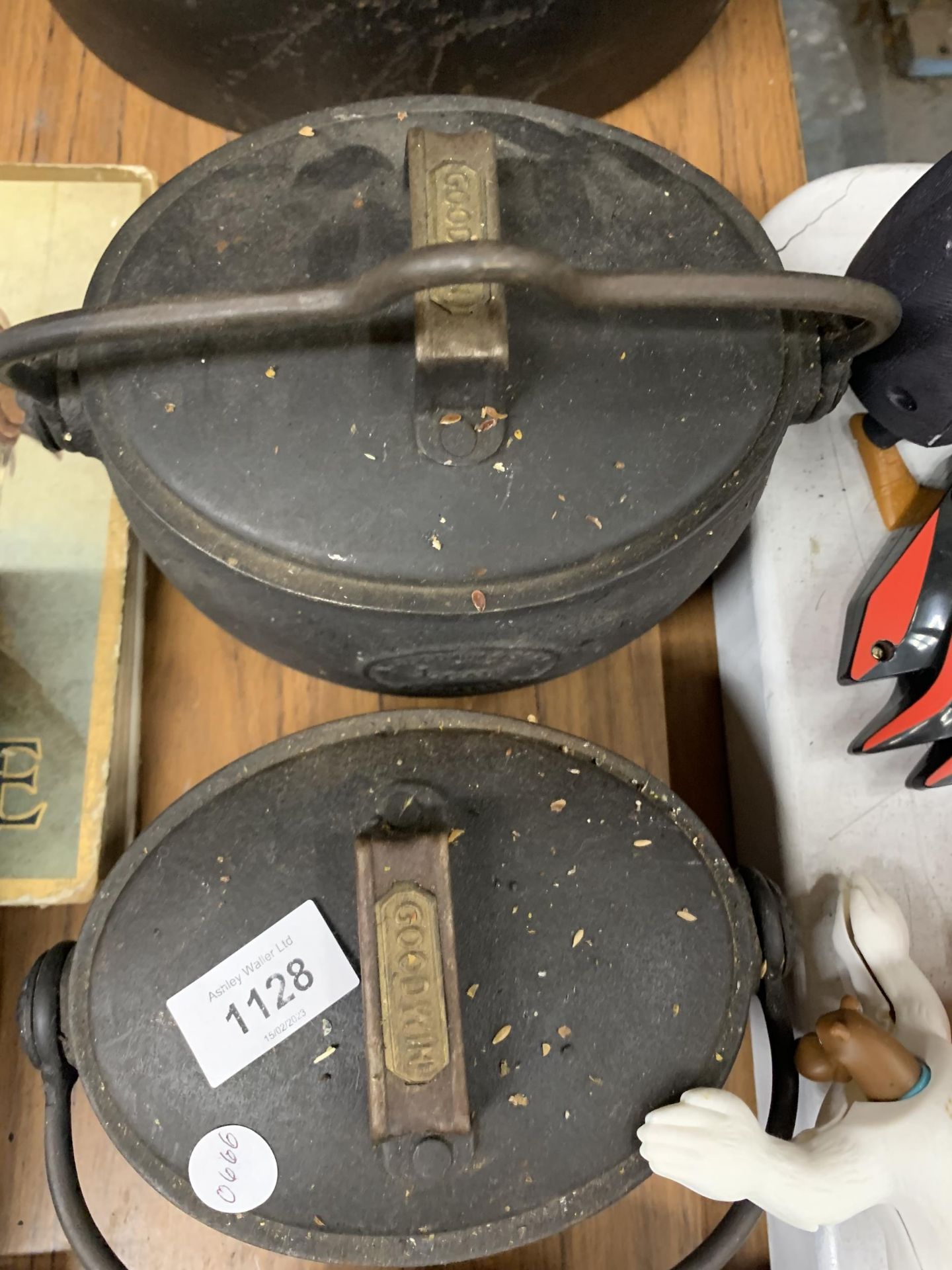 FOUR VINTAGE CAST COOKING POTS THREE WITH LIDS - Image 3 of 3