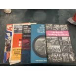 A QUANTITY OF VINTAGE SPEEDWAY HANDBOOKS