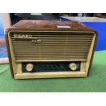 A RETRO FIGARO RADIO