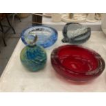 TWO WHITEFRIARS BUBBLE GLASS BOWLS, A MDINA PAPERWEIGHT AND A CRANBERRY GLASS ASHTRAY