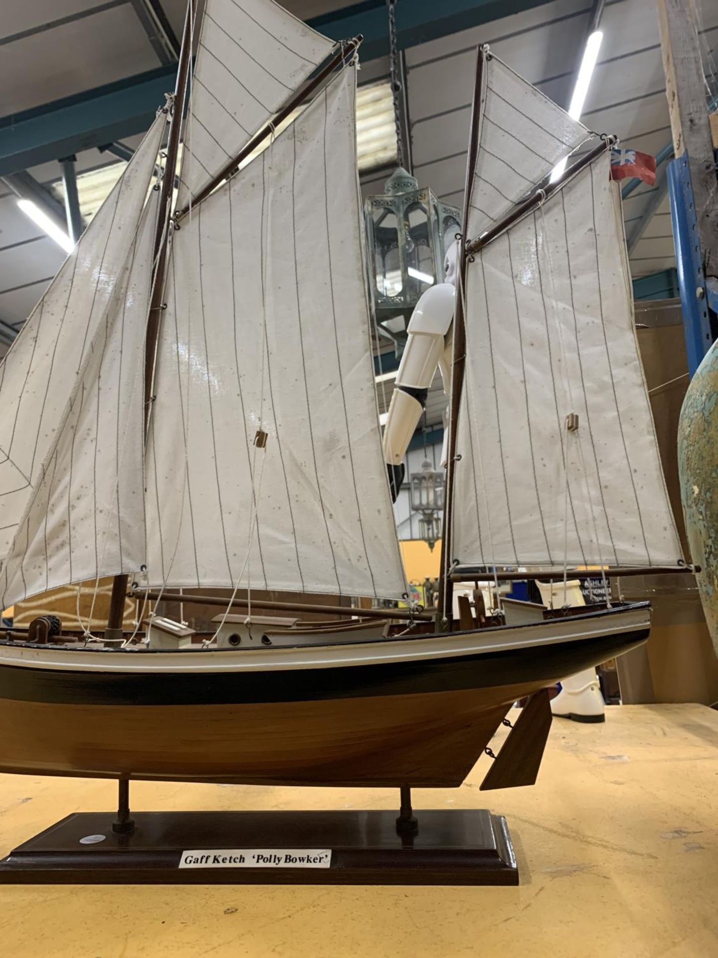 A WOODEN MODEL OF A SAILING BOAT CALLED 'POLLY BOWKER' LENGTH 68CM - Image 2 of 4