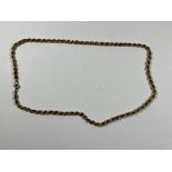 A 9CT YELLOW GOLD ROPE CHAIN NECKLACE, WEIGHT 4.82G