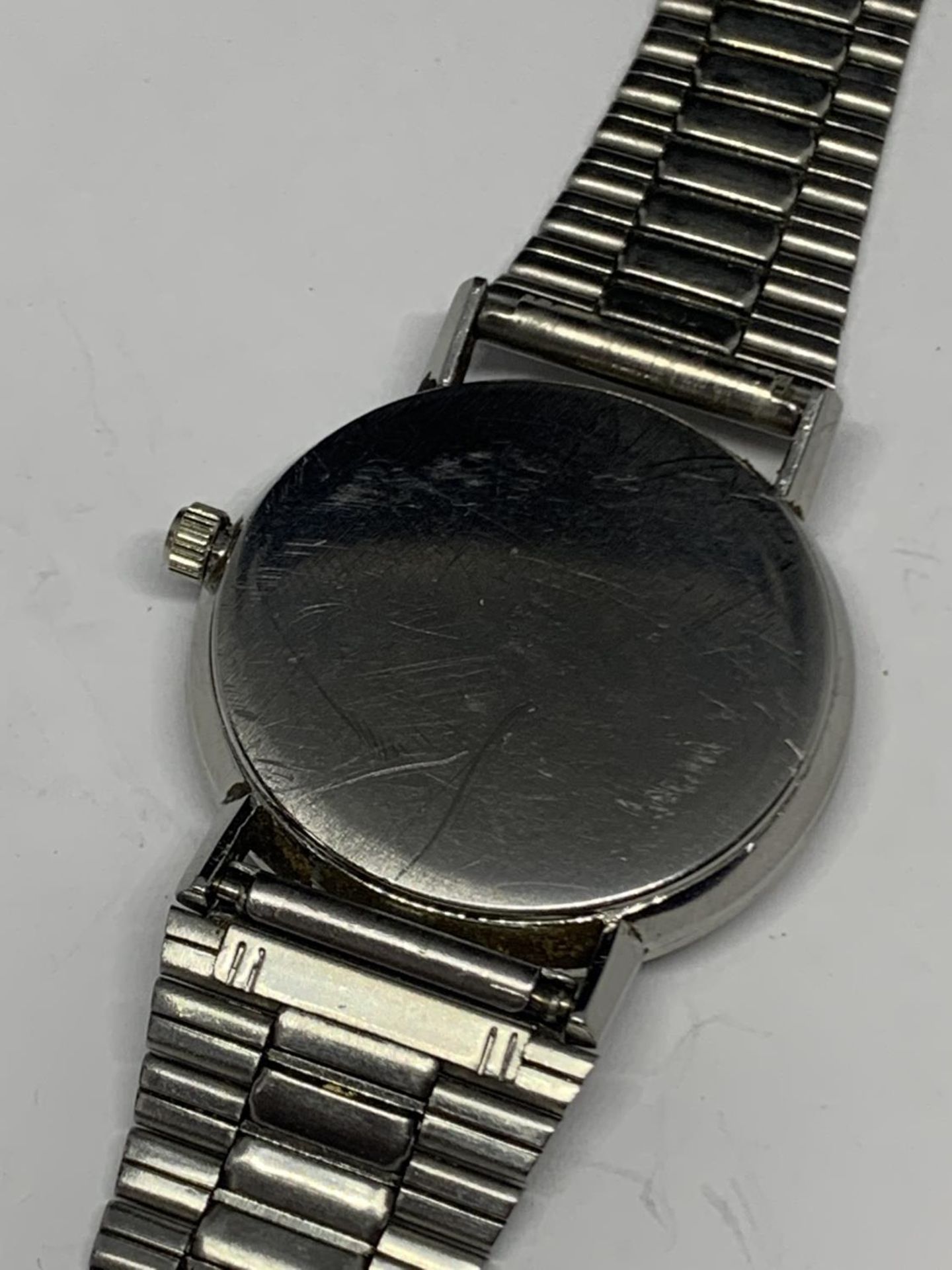 AN OMEGA GENEVE GENTS WRIST WATCH - Image 3 of 3