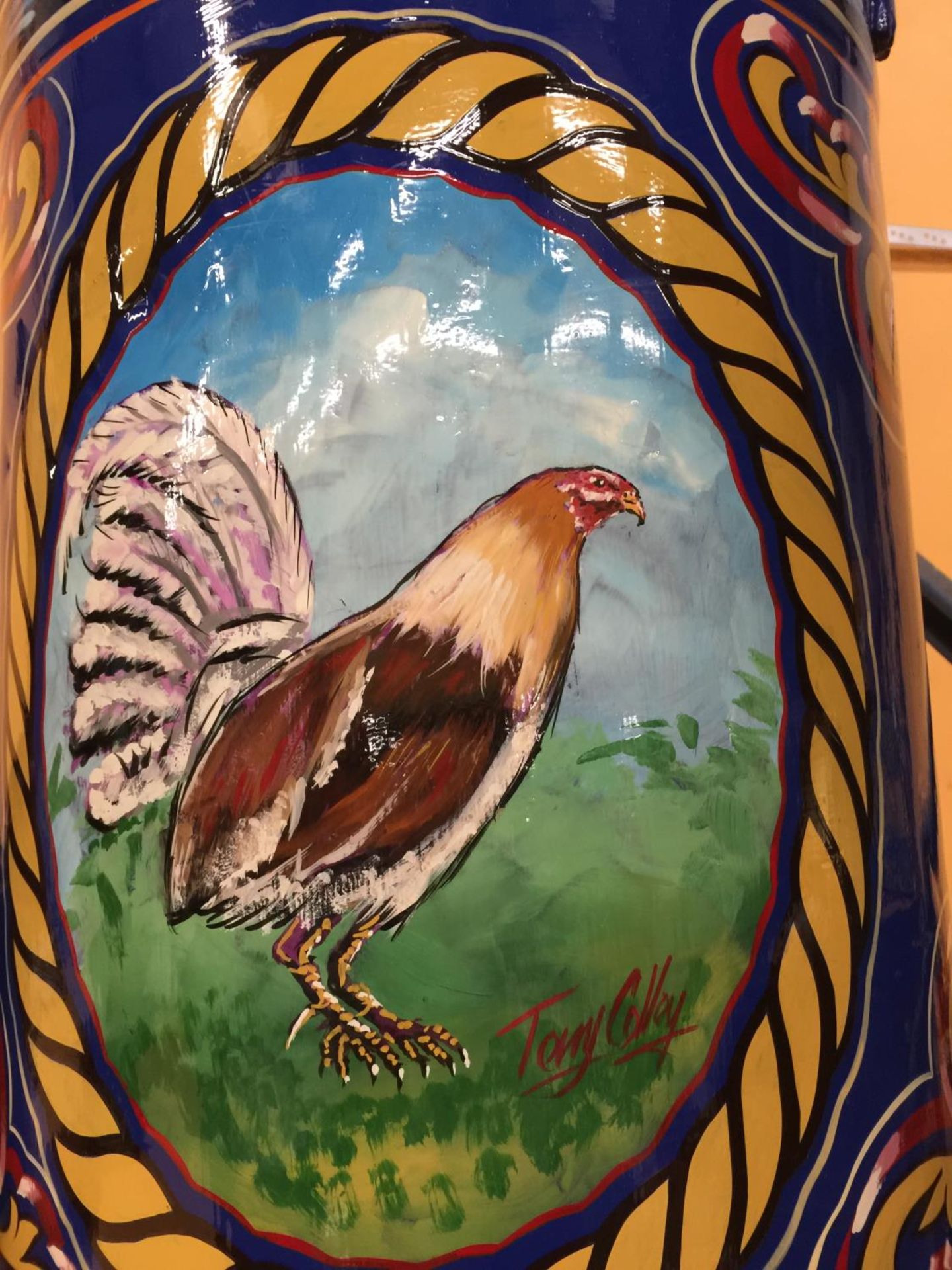 A HANDPAINTED GYPSY MILK CHURN 'GAMEBIRD' GENERAL DEALER DESIGN HEIGHT 72CM SIGNED TERRY COLLEY - Image 5 of 6