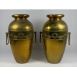 A PAIR OF BRASS BELDRAY ART NOUVEAU VASES WITH FLORAL SWAG DESIGN, HEIGHT 25CM