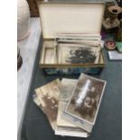 A QUANTITY OF VINTAGE POSTCARDS TO INCLUDE PHOTOGRAPHIC ONES