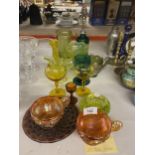 A MIXED LOT OF COLOURED GLASSWARE TO INCLUDE GREEN GLASS BELL ETC