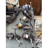 AN ASSORTMENT OF FISHING REELS TO INCLUDE ABU AND MITCHELL ETC