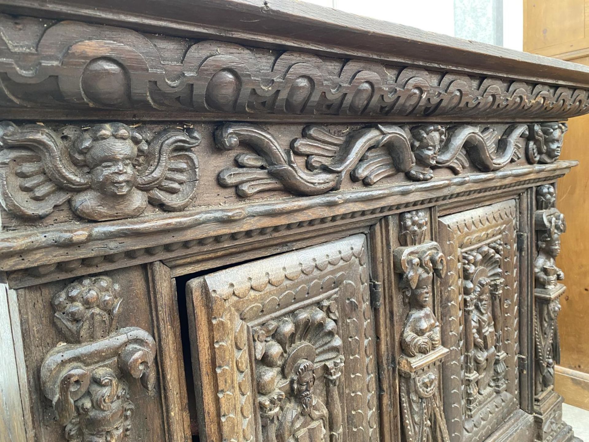 AN 18TH CENTURY HEAVILY CARVED TWO DOOR CABINET, 49" WIDE - Image 6 of 13