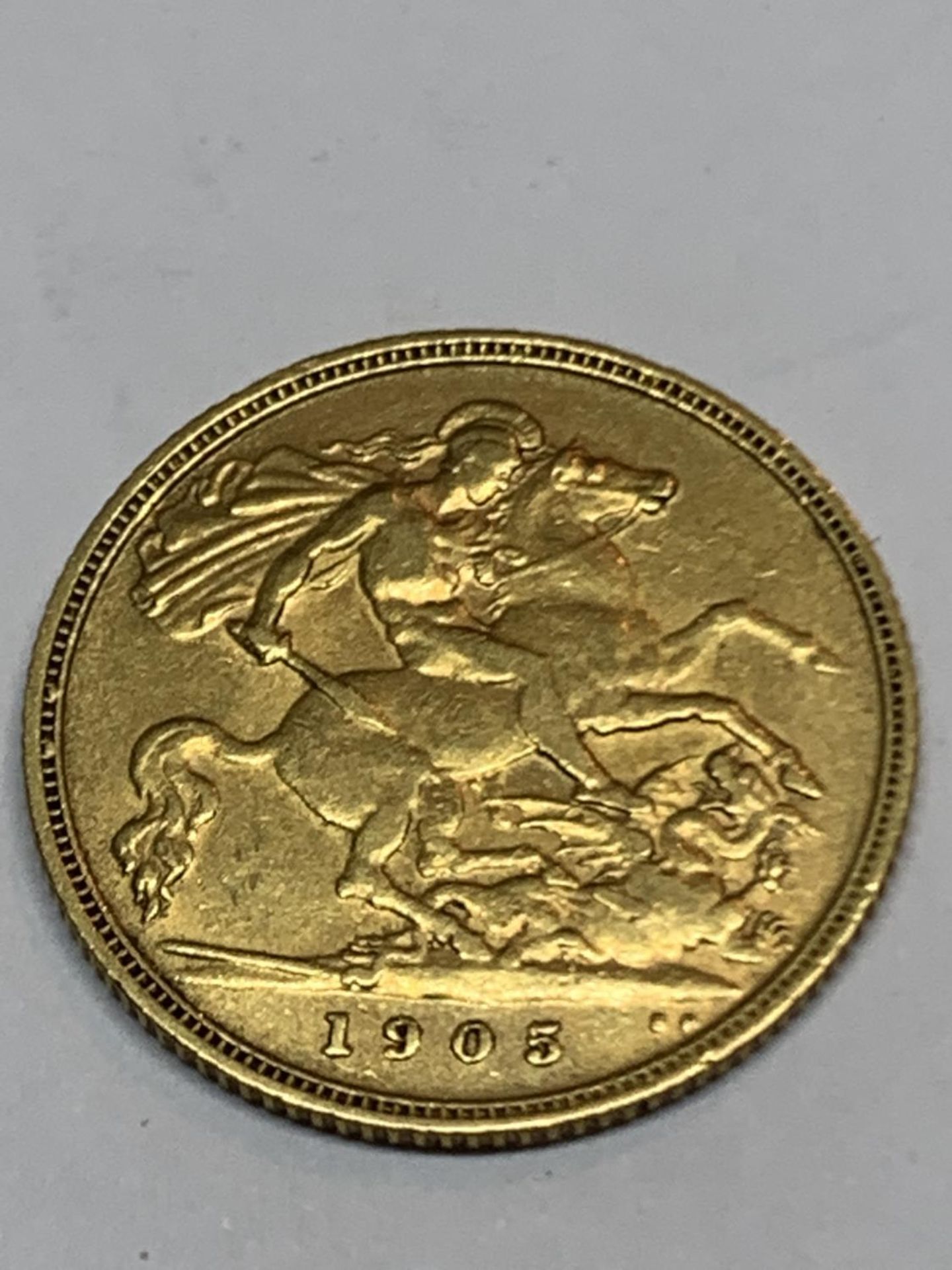 AN EDWARD VII 1905 GOLD HALF SOVEREIGN