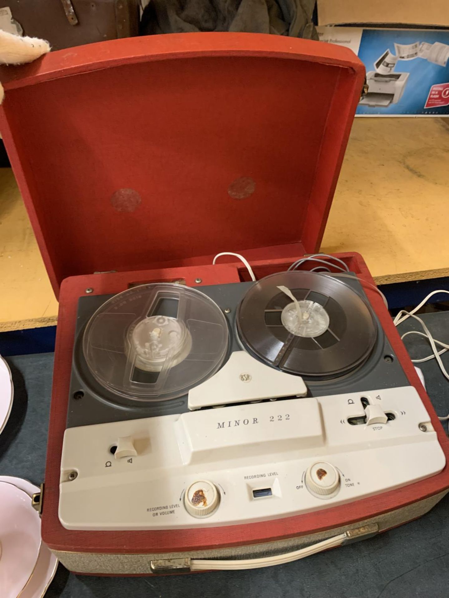 A BSR MINOR 222 TAPE TO TAPE RECORDER IN GOOD CONDITION - Image 2 of 3