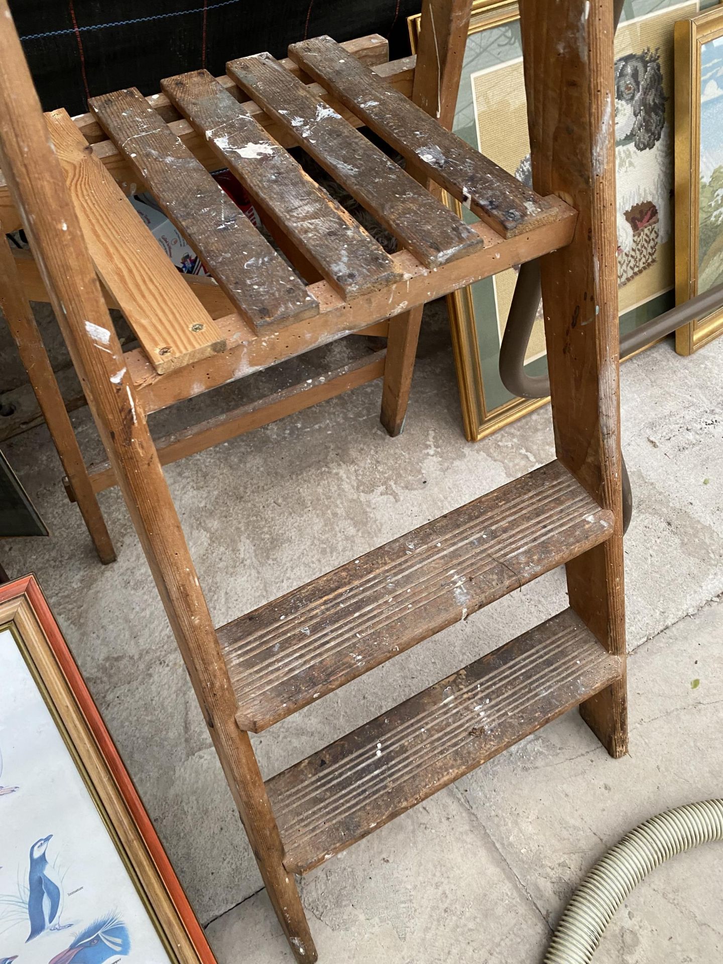 A VINTAGE WOODEN TWO RUNG STEP LADDER - Image 3 of 3