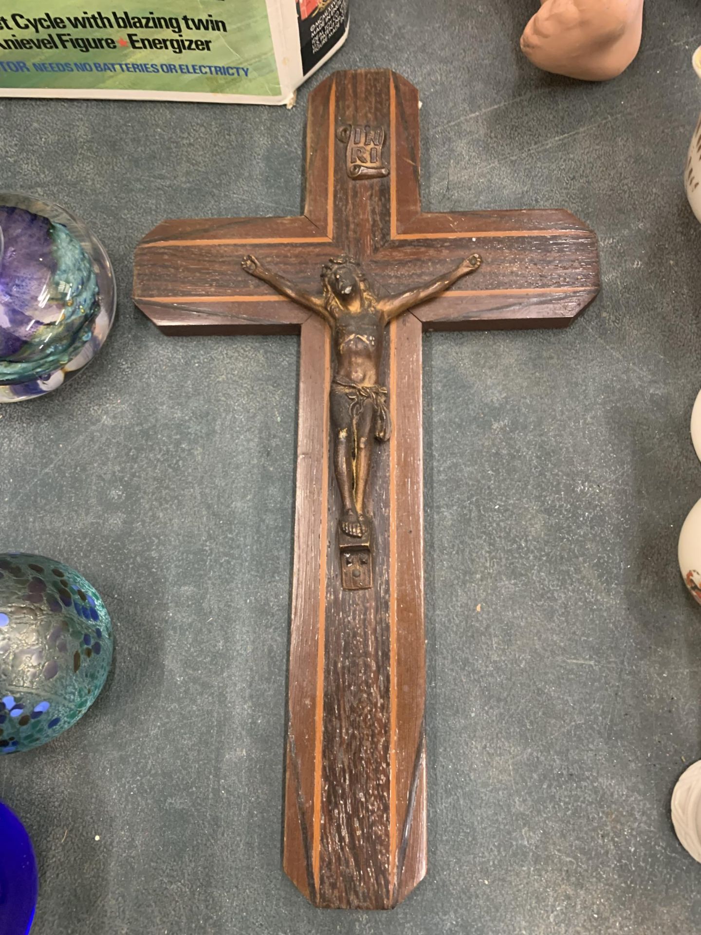 A MAHOGANY DEPICTION OF JESUS ON THE CROSS