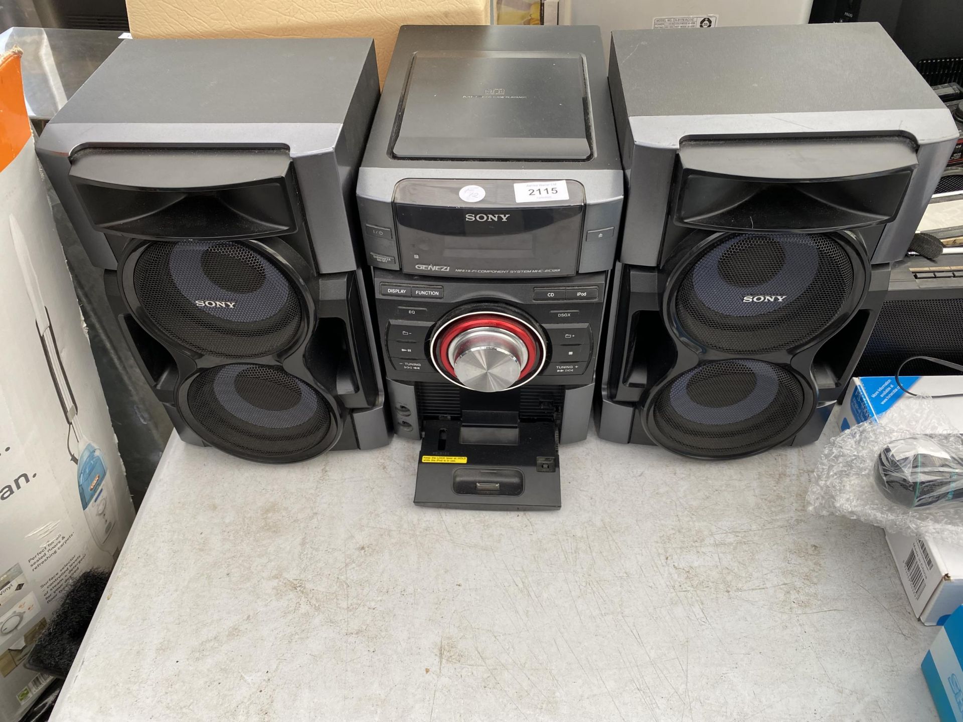 A SONY STEREO SYSTEM WITH A PAIR OF SONY SPEAKERS