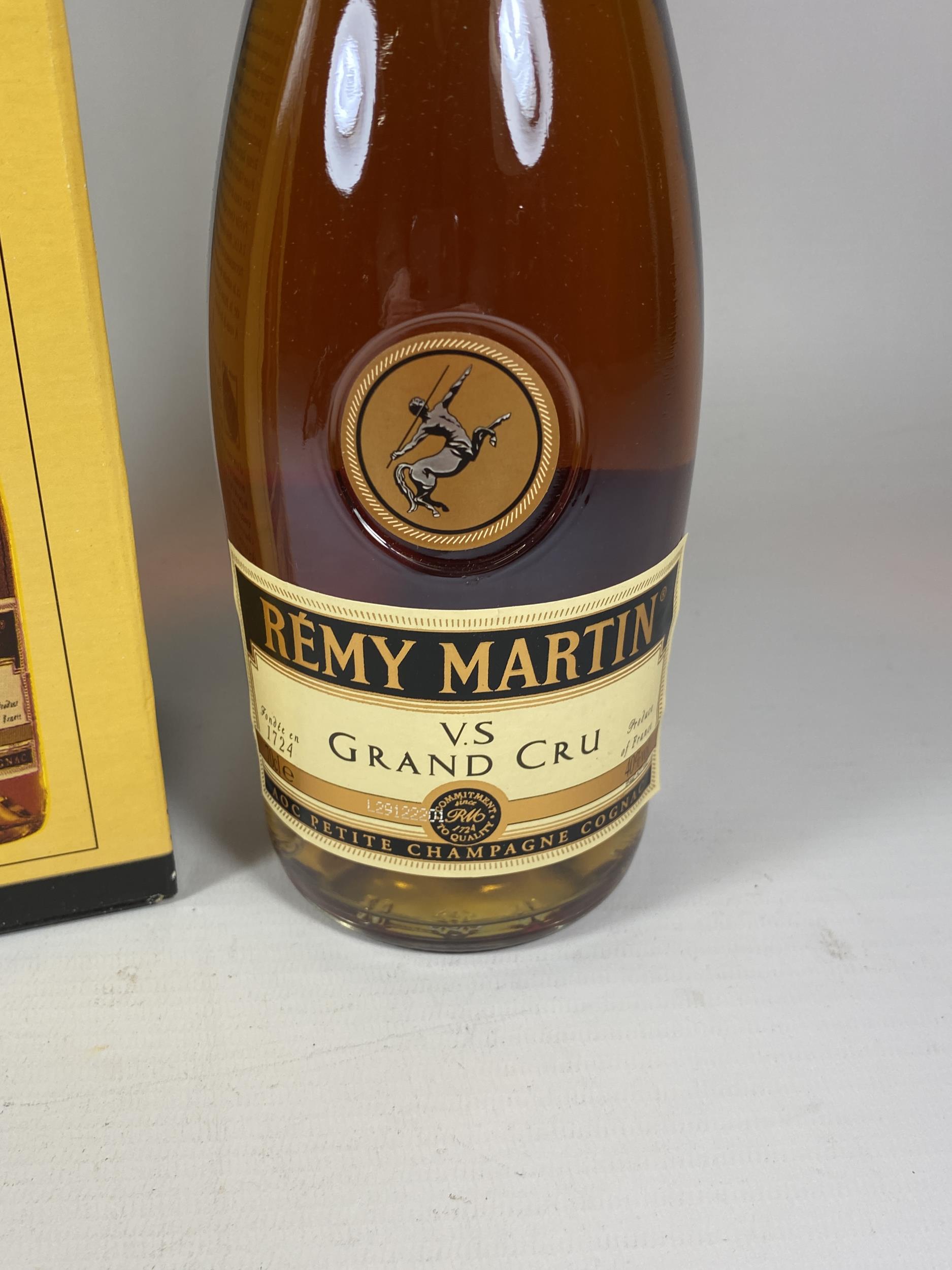 1 X 70CL BOXED BOTTLE - REMY MARTIN VS GRAND CRU COGNAC - Image 2 of 3