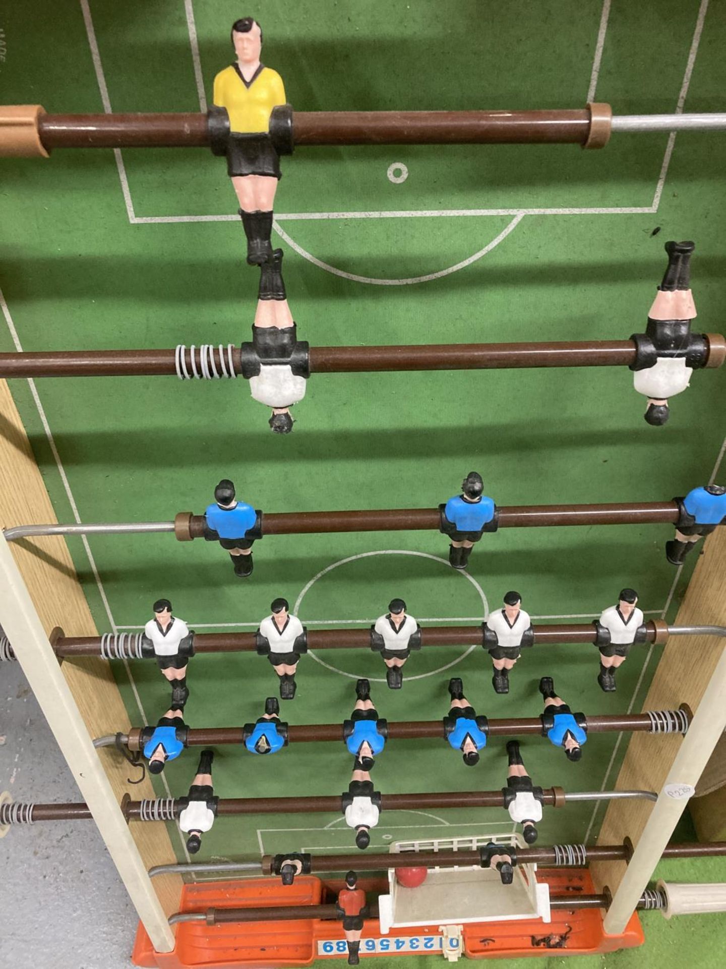 A VINTAGE TABLE SOCCER GAME - ONE PLAYER HAS LOST HIS HEAD, WIDTH 45CM, LENGTH APPROX 89CM - Image 2 of 3
