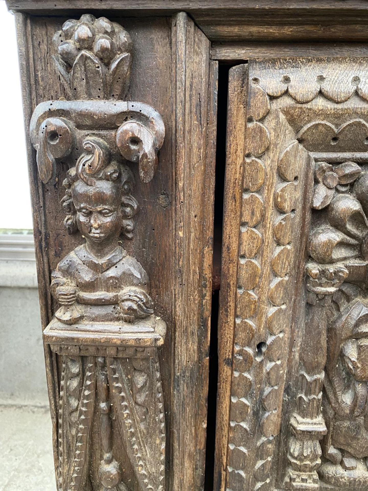 AN 18TH CENTURY HEAVILY CARVED TWO DOOR CABINET, 49" WIDE - Image 11 of 13