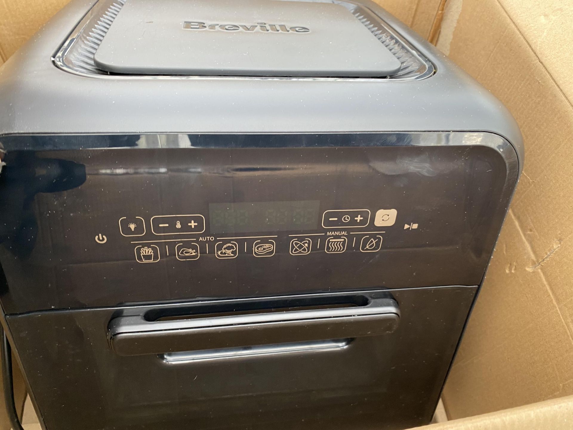 A BREVILLE HALO ROTISSERIE AIR FRYER OVEN - Image 3 of 3