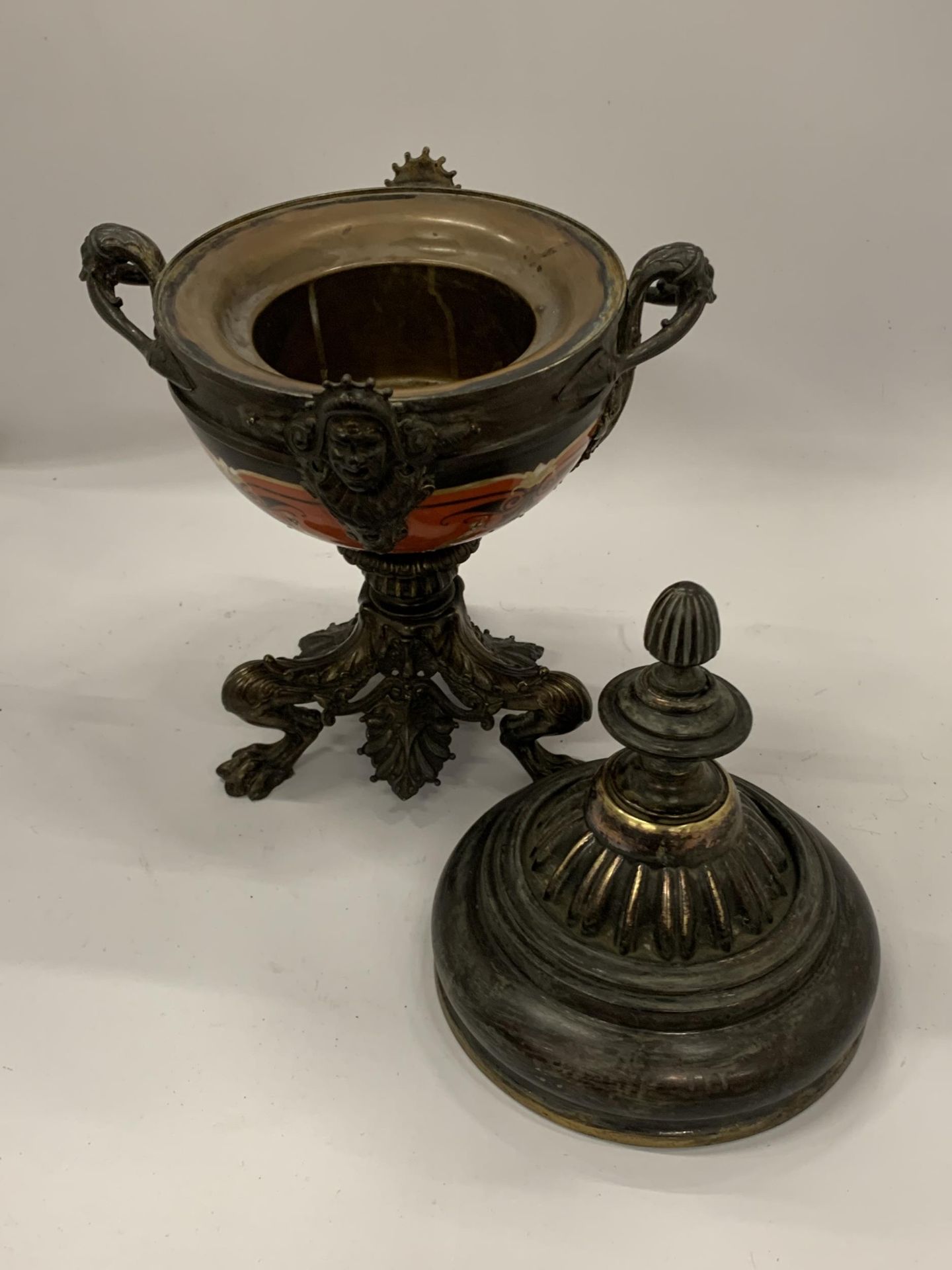 A ORIENTAL BRONZE AND CERAMIC LIDDED POT, HEIGHT 41CM - Image 7 of 10