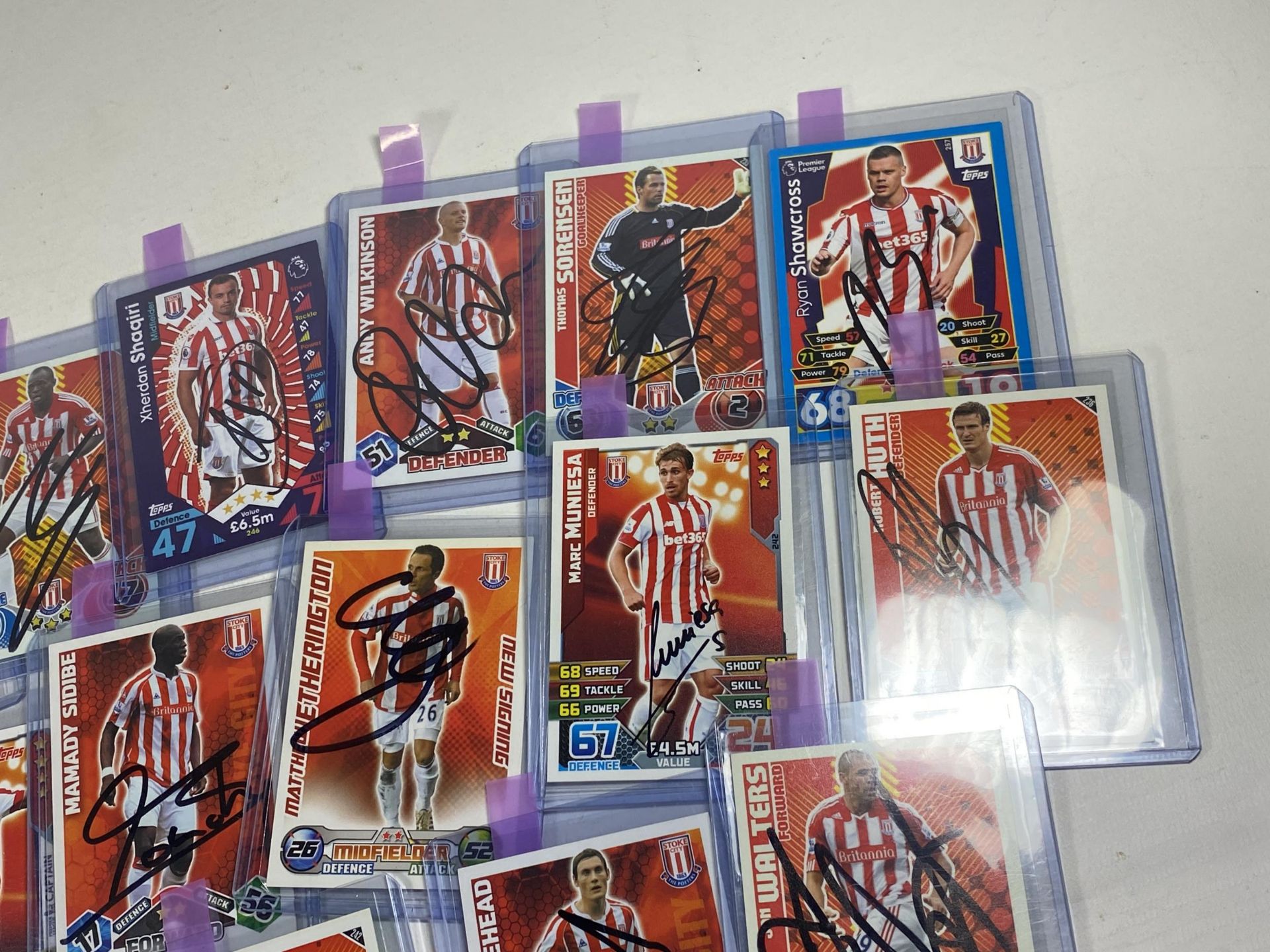 A COLLECTION OF SIGNED STOKE CITY MATCH ATTAX FOOTBALL TRADING CARDS - APPROX 25 - Image 3 of 5