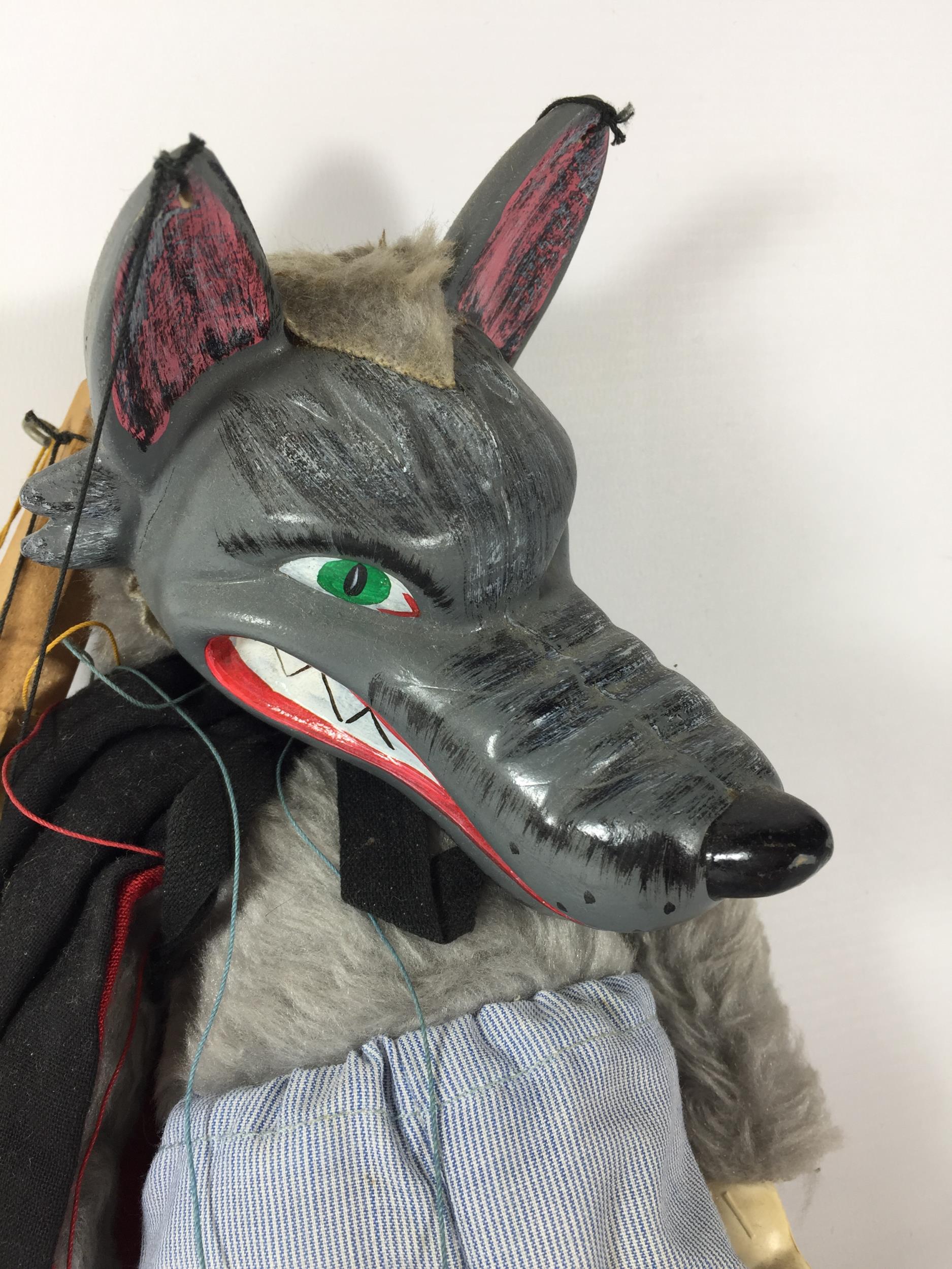 A VINTAGE 1960'S PELHAM PUPPET - SL21 WOLF IN ORIGINAL BOX - Image 2 of 3